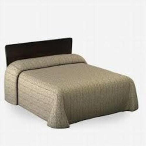 (1) QUILTED BEDSPREAD, CLOTH FACE AND BACK