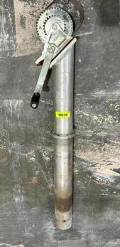 1000 LB. HANDLED ALUMINUM WINCH