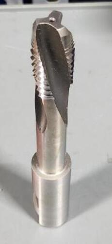 DESCRIPTION: (2) HSS STRAIGHT COUPLING PIPE THREAD TAPS BRAND/MODEL: BRUBAKER T15081-00-B RETAIL$: $ 111.23 EA SIZE: 1/2"-14 NPSC QTY: 2