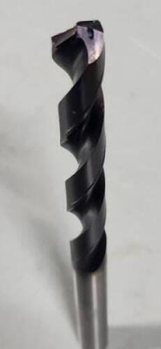 DESCRIPTION: (1) KOOL TWIST COOLANT FED CARBIDE DRILL BRAND/MODEL: CJT 99591547 RETAIL$: $179,39 SIZE: 7/16" QTY: 1
