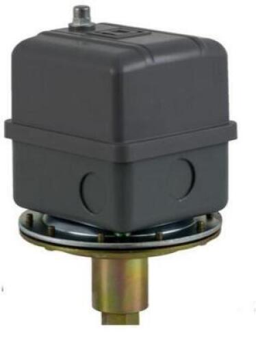 (2) SQUARE D VACUUM SWITCH