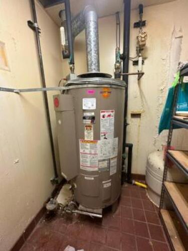 100 GAL WATER HEATER