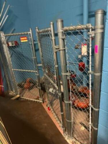 CHAIN FENCH GATE
