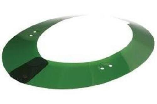 DESCRIPTION: (1) CASE OF (12) UNIVERSAL SUN SHIELD BRAND/MODEL: PAULSON #1615600 INFORMATION: GREEN RETAIL$: $35.01 PER SHADE QTY: 1