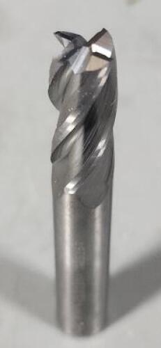 DESCRIPTION: (5) SOLID CARBIDE SQ END MILL BRAND/MODEL: GARR TOOL 13230 SIZE: 3/8" DIA 7/8" LOC RETAIL$: $26.78 EA QTY: 5