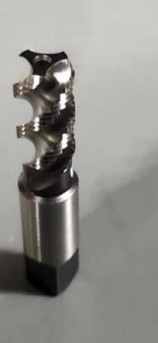 DESCRIPTION: (4) HSS STANDARD FLUTE TAP BRAND/MODEL: CHEBOYGAN SO14282 SIZE: 1/8-27 NPSF RETAIL$: $ 48.02 EA QTY: 4