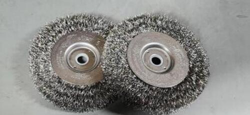 DESCRIPTION: (2) CRIMPED WIRE WHEEL BRAND/MODEL: WEILER 00134 SIZE: 4" RETAIL$: $27.66 QTY: 2