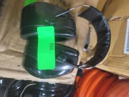 (5) EAR MUFF