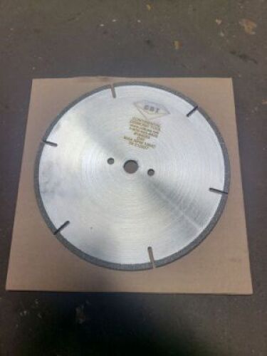 DESCRIPTION: (1) DIAMOND WHEEL CUTTERS BRAND/MODEL: CONTINENTAL DIAMOND TOOL #194053 D40 SIZE: 1/4" PIN HOLES RETAIL$: $107.00 EA QTY: 1