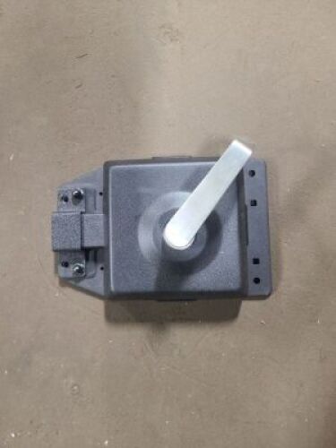 DESCRIPTION: (1) ENFORCED LEVER DOOR HANDLE SET BRAND/MODEL: BEST INFORMATION: BLACK SIZE: HEAVY DUTY INDUSTRIAL RETAIL$: $786.38 EA QTY: 1