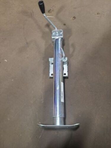 DESCRIPTION: (1) JACK SQUARE BOLT-ON JACK INFORMATION: TRAILER DROP LEG SIZE: 7000 LB CAPACITY RETAIL$: $68.86 EA QTY: 1