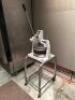 DUTCHESS DIVIDER ROUNDER - 4