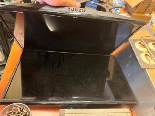 (2) 24" LCD MONITORS