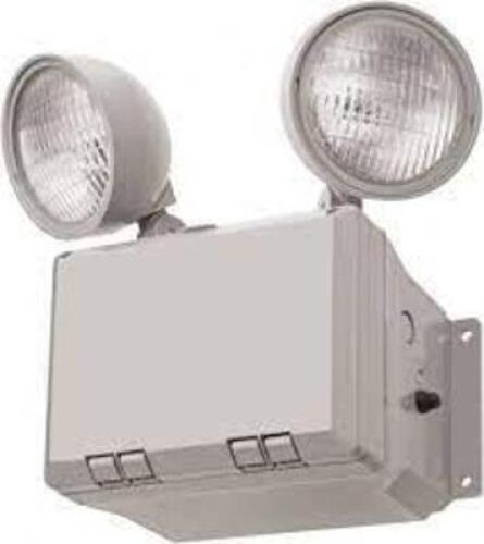 DESCRIPTION: (2) EMERGENCY LIGHTS BRAND/MODEL: LITHONIA LIGHTING #46C221 INFORMATION: WHITE/GRAY SIZE: 7.5 WATT RETAIL$: $305.84 EA QTY: 2