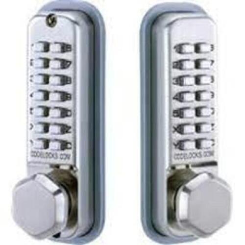 DESCRIPTION: (1) COMBINATION TUBULAR DOOR KNOB ENTRY SYSTEM BRAND/MODEL: CODELOCK #290 SS PVD INFORMATION: STAINLESS STEEL RETAIL$: $221.43 EA QTY: 1