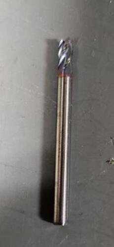 (6) SOLID CARBIDE SQ END MILL