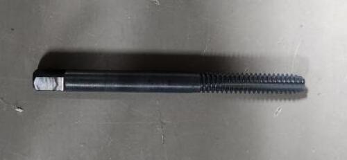 DESCRIPTION: (15) HSS STRAIGHT FLUTE TAPS BRAND/MODEL: WALTER A22314-UNC10 SIZE: 10-24 RETAIL$: $69.49 EA QTY: 15
