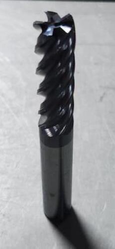 DESCRIPTION: (3) SOLID CARBIDE CORNER RADIUS END MILL BRAND/MODEL: HELICAL 34302 SIZE: $103.70 EA RETAIL$: 1/2 DIA 0.033" RAD 1-5/8" LOC QTY: 3