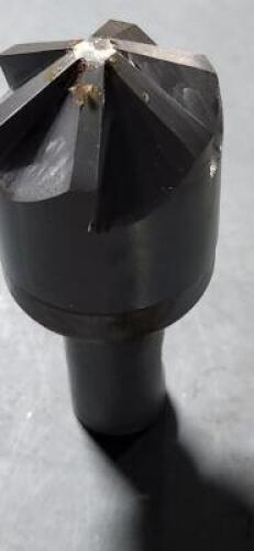 DESCRIPTION: (2) SOLID CARBIDE 60 D COUNTERSINKS BRAND/MODEL: SEVERANCE 02633 SIZE: 1/1/2" RETAIL$: $103.51 QTY: 2