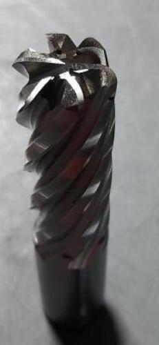DESCRIPTION: (2) COBALT SQ END MILL BRAND/MODEL: HERTEL 91193979 SIZE: 1" 3" LOC RETAIL$: $147.46 QTY: 2