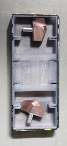 DESCRIPTION: (4) SOLID CARBIDE REPLACABLE DRILL TIPS BRAND/MODEL: SANDVIK 870-1980-19-PM SIZE: 19.80"D RETAIL$: 138.16 PER INSERT QTY: 4