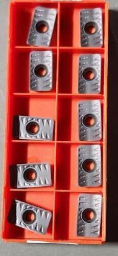 DESCRIPTION: (30) CARBIDE MILLING INSERTS BRAND/MODEL: SANDVIK COROMANT/LPMH 25 06 10-PM RETAIL$: $ 30.40 PER INSERT QTY: 30