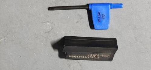DESCRIPTION: (1) SEMI-STANDARD DOVETAIL TYPE TOOL HOLDER BRAND/MODEL: ISCAR DT24A 20-26058 RETAIL$: $349.08 QTY: 1
