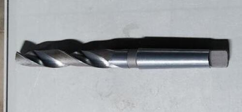 DESCRIPTION: (1) HSS TAPER SHANK DRILL BRAND/MODEL: VC 01531102 SIZE: 1-5/32" RETAIL$: $189.99 QTY: 1