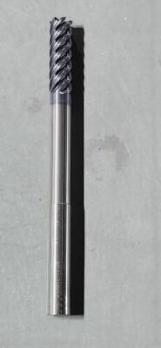 DESCRIPTION: (1) SOLID CARBIDE SQ END MILL BRAND/MODEL: ROBB JACK SEM20-10105 SIZE: 5/8" 2" LOC RETAIL$: $204.15 EA QTY: 1