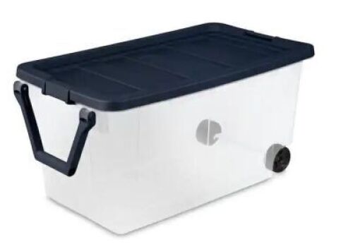 DESCRIPTION: (1) CLEAR VIEW LATCH TOTE BRAND/MODEL: STERILTIE #1468LAB17 INFORMATION: CLEAR SIZE: 160 QT RETAIL$: $35.78 EA QTY: 1