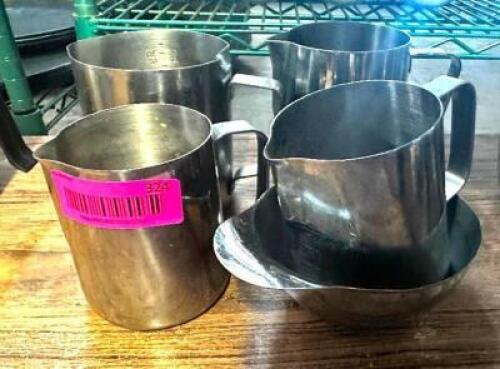 (1) LOT OF ASSORTED STAINLESS MEASURING CUPS
