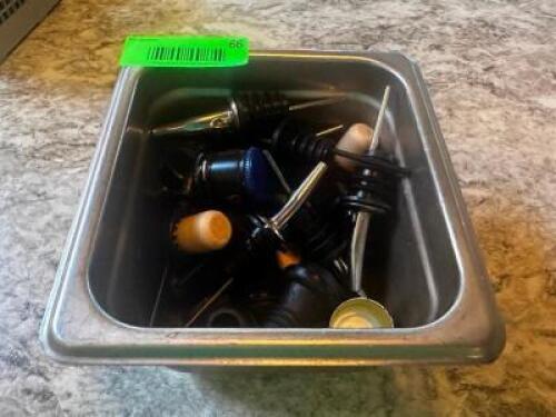 DESCRIPTION: 1/6 PAN INSERT W/ CONTENTS - BOTTLE TOPPERS LOCATION: UPSTAIRS THIS LOT IS: ONE MONEY QTY: 1
