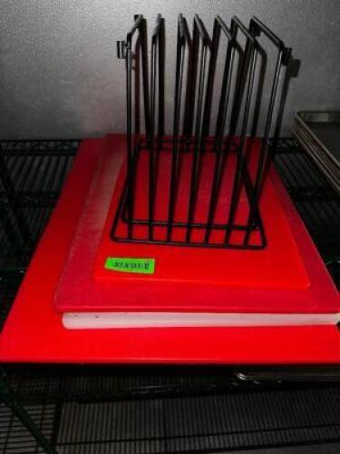 DESCRIPTION: (4) PLASTIC CUTTING BOARDS W/ WIRE STAND LOCATION: KITCHEN THIS LOT IS: SOLD BY THE PIECE QTY: 4