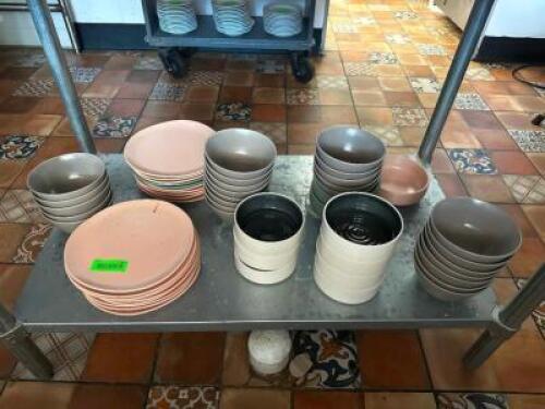 DESCRIPTION: (1) LOT OF ASSORTED CERAMIC BOWLS AND PLATES LOCATION: BAR / MAIN FLOOR THIS LOT IS: ONE MONEY QTY: 1