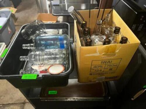 DESCRIPTION: (32) BOXES OF EMPTY BOTTLES. LOCATION: BASEMENT THIS LOT IS: ONE MONEY QTY: 1