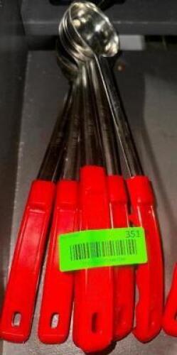 DESCRIPTION: (6) STAINLESS PORTION SERVERS LOCATION: BASEMENT THIS LOT IS: SOLD BY THE PIECE QTY: 6