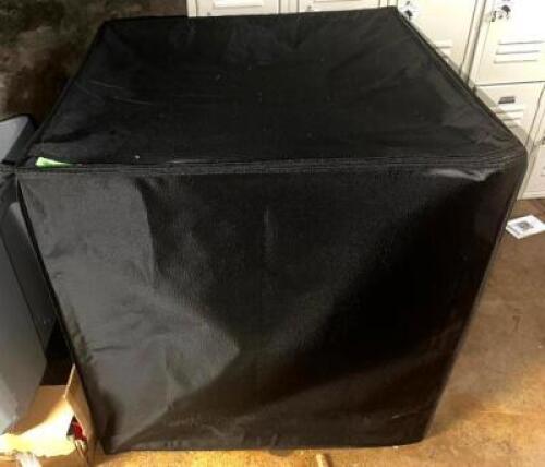 DESCRIPTION: POP UP PHOTOGRAPHY CUBE LOCATION: BASEMENT QTY: 1