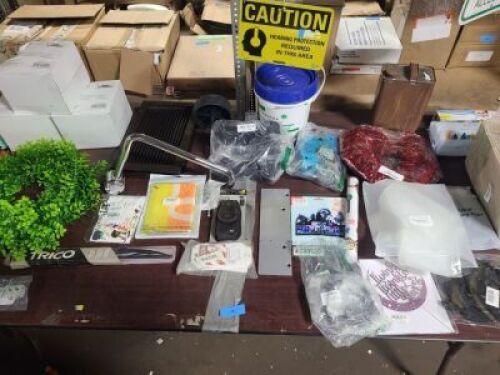 DESCRIPTION: (1) TABLE OF MISC ITEMS BRAND/MODEL: MANY INFORMATION: MUST COME INSPECT QTY: 1