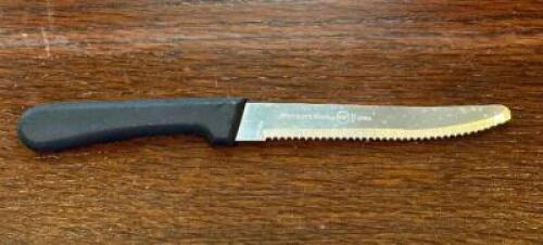 DESCRIPTION: (53) STEAK KNIVES LOCATION: MAIN DINING QTY: 53