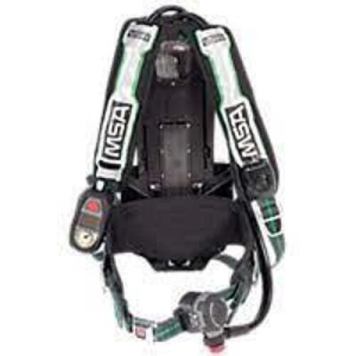 (1) BREATHING APPARATUS FOR SCUBA WITH CARRY CASE, TANK NOT INCLUDED