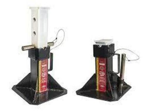 (1) SET OF HEAVY DUTY JACK STANDS
