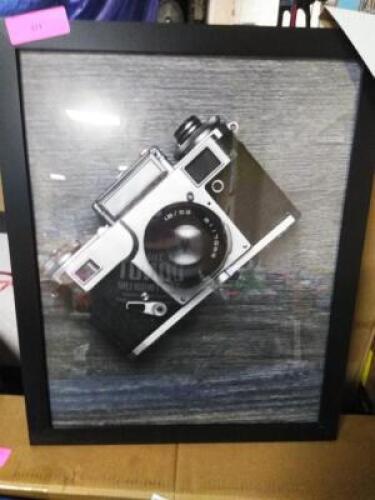 (1) PICTURE OF CAMERA