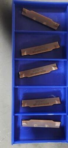 (20) GCMN4008 CARBIDE GROOVING INSERTS