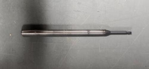 (8) SOLID CARBIDE SQ END MILL