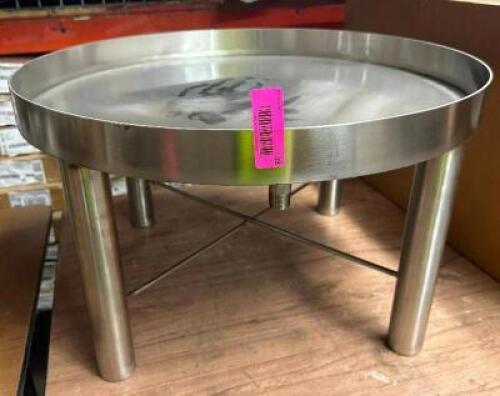 STAINLESS RAISED RESERVOIR STAND
