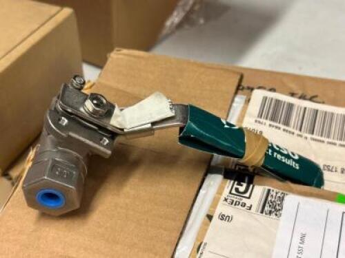 (4) - 1/4" STAINLESS STEEL BALL VALVES