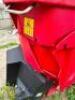 DESCRIPTION:&nbsp;4.5 CUBIC YARD SALT SPREADER BRAND/MODEL: BOSS V-BOX INFORMATION: HAS SOME CRACKS IN THE PLASTIC- SEE PHOTOS SIZE: 9 FOOT LOCATION: PARKI - 9