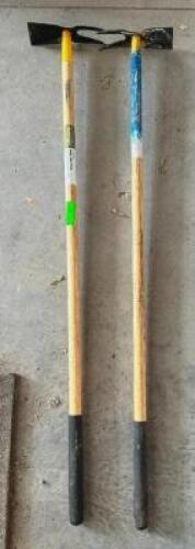 DESCRIPTION: (2) WEDGING HOE LOCATION: SHED QTY: 2