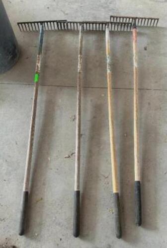 DESCRIPTION: (4) RAKES LOCATION: SHED QTY: 4