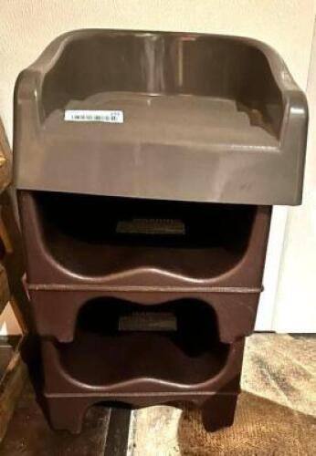 (3) PLASTIC BOOSTER SEATS